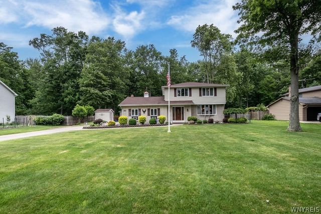 1631 Huth Road, Grand Island, NY 14072