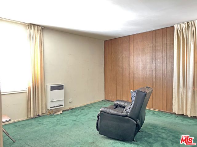 4192 Don Luis Drive, Los Angeles, CA 90008