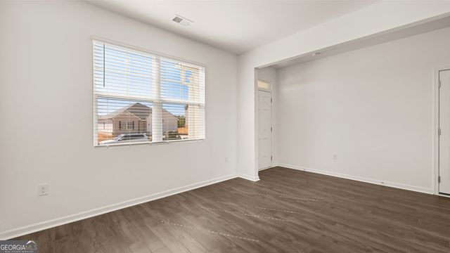 81 White Spruce Way, Newnan, GA 30265