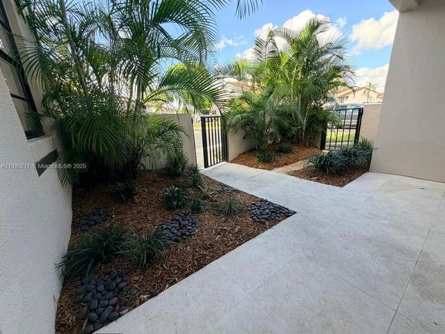 13440 SW 62nd St G101, Miami, FL 33183