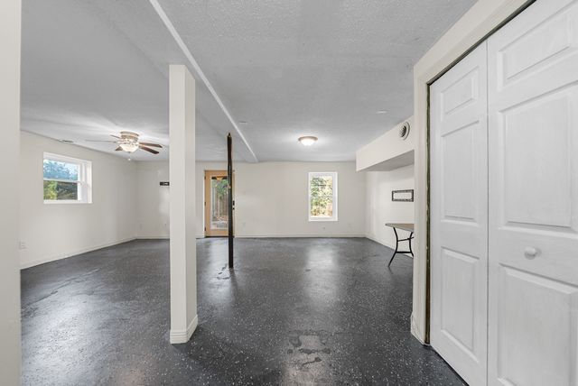 2079 Skyview Cir, Clarksville, TN 37042