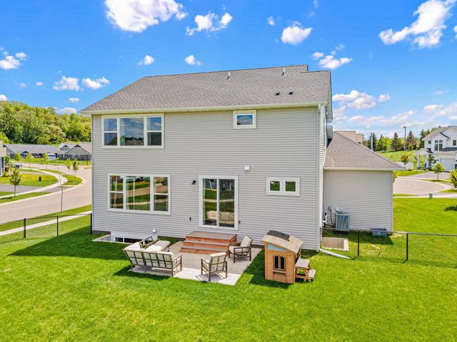 2975 Elgin Court, River Falls, WI 54022