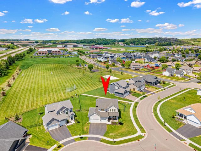 2975 Elgin Court, River Falls, WI 54022