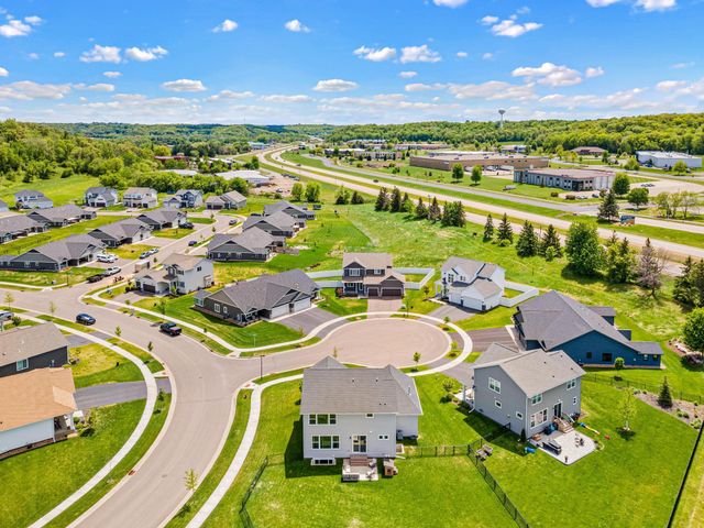 2975 Elgin Court, River Falls, WI 54022
