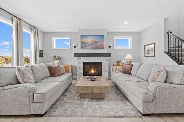 2975 Elgin Court, River Falls, WI 54022