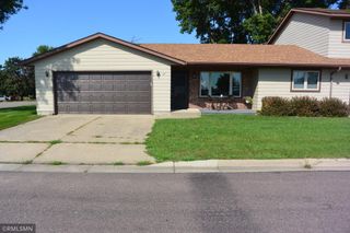 901 Vinton Avenue, Glencoe, MN 55336