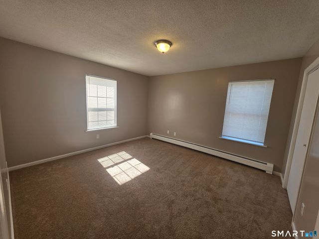 15 McDonald Avenue, Waterbury, CT 06710