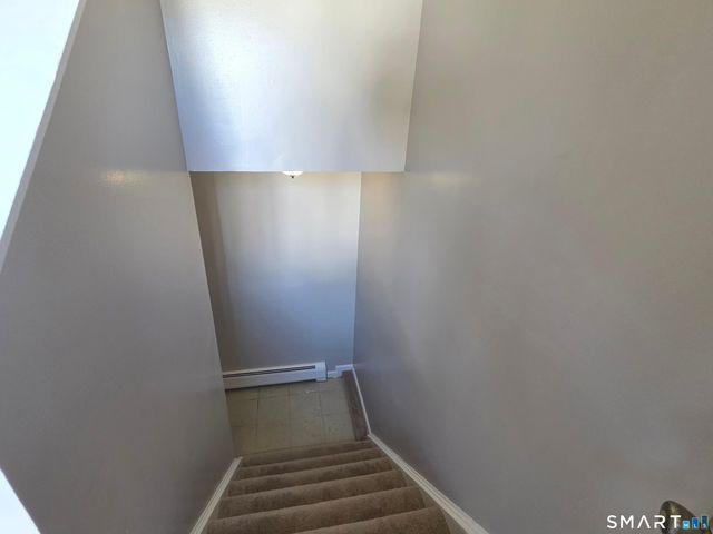 15 McDonald Avenue, Waterbury, CT 06710