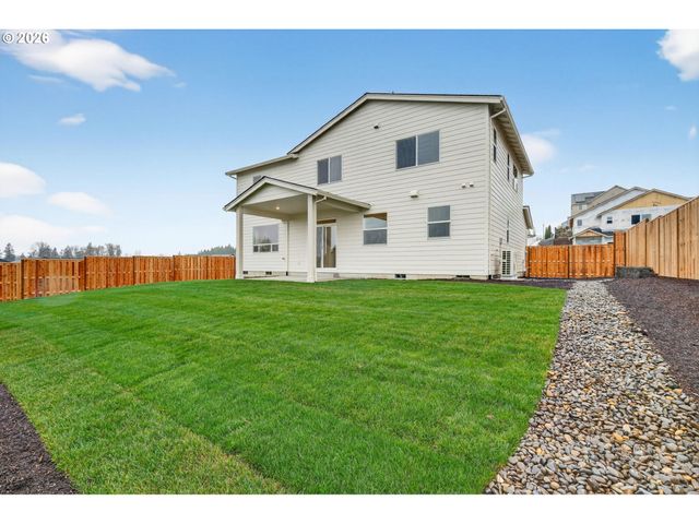 2039 E OTTER Loop, La Center, WA 98629