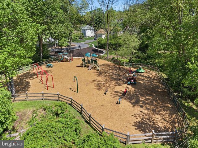 1501 COLONIAL DR, Garnet Valley, PA 19061