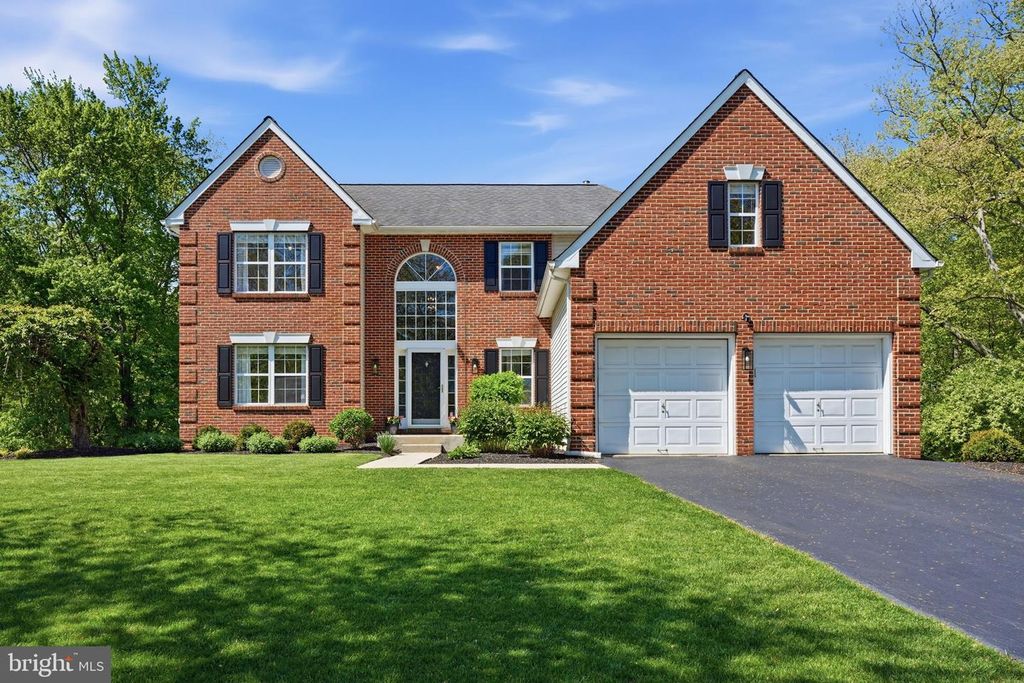 1501 COLONIAL DR, Garnet Valley, PA 19061