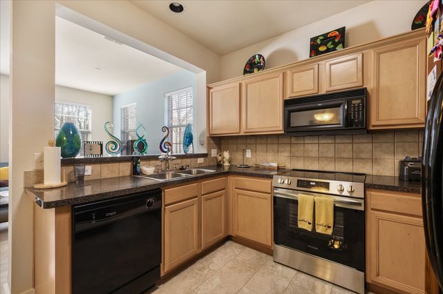 3025 Stone Forest Circle, Mckinney, TX 75070