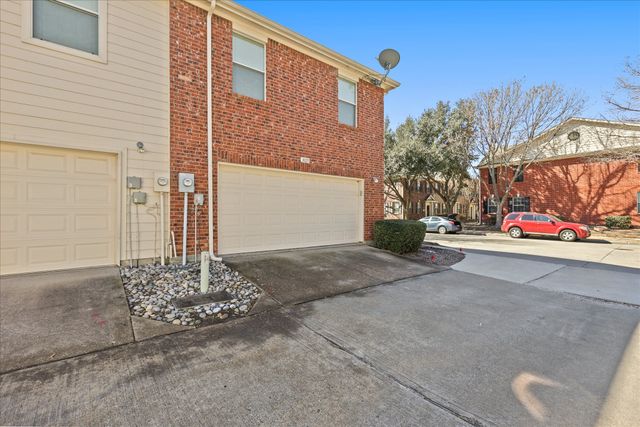 3025 Stone Forest Circle, Mckinney, TX 75070