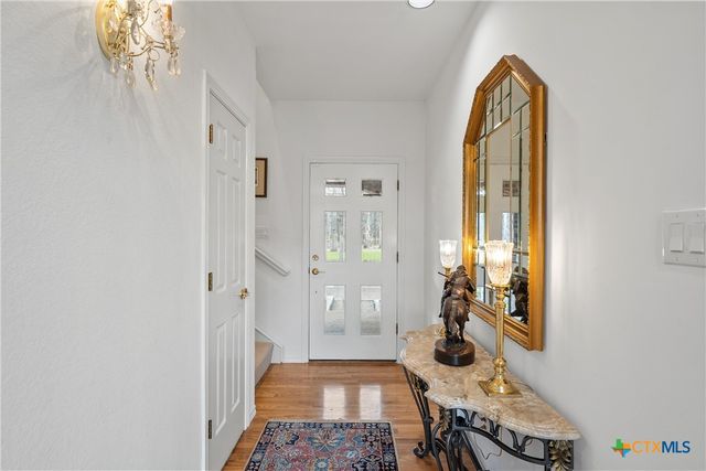 2113 Highland Drive, Salado, TX 76571