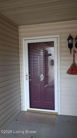 7802 Alfred Schlatter Dr APT 2, Louisville, KY 40214