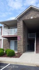 7802 Alfred Schlatter Dr APT 2, Louisville, KY 40214