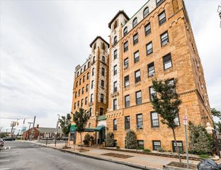 310 Riverside Blvd 2C, Long Beach, NY 11556
