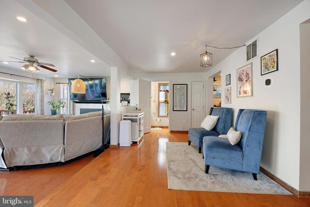 806 N SHORE DR, Glen Burnie, MD 21060