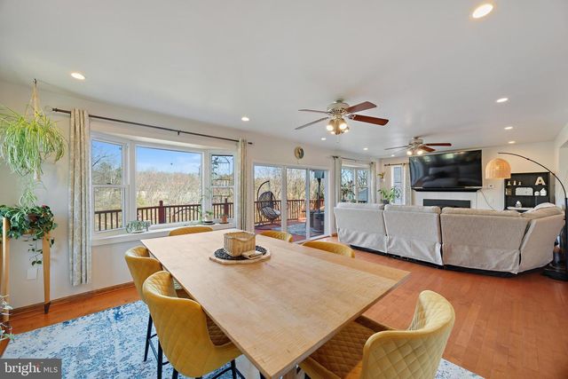 806 N SHORE DR, Glen Burnie, MD 21060