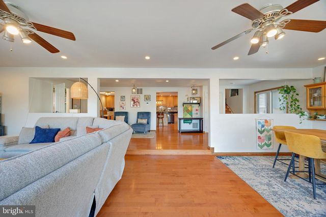 806 N SHORE DR, Glen Burnie, MD 21060