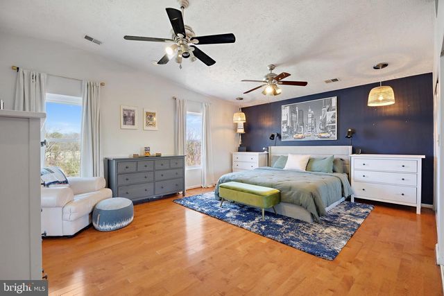 806 N SHORE DR, Glen Burnie, MD 21060