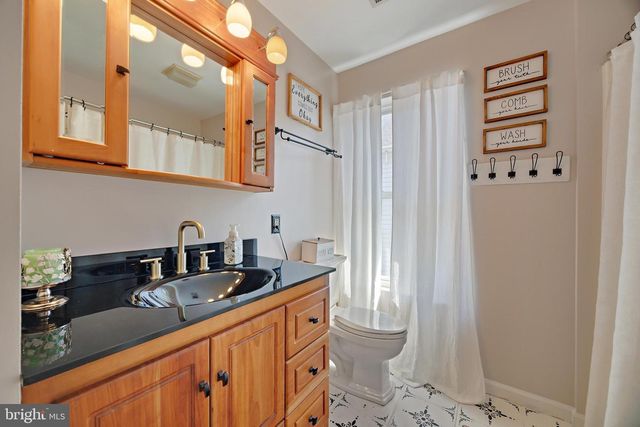 806 N SHORE DR, Glen Burnie, MD 21060