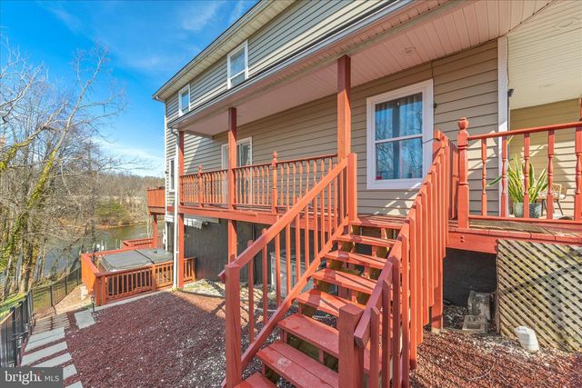 806 N SHORE DR, Glen Burnie, MD 21060