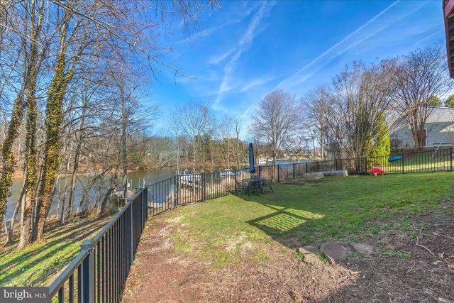 806 N SHORE DR, Glen Burnie, MD 21060