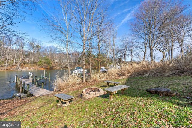 806 N SHORE DR, Glen Burnie, MD 21060