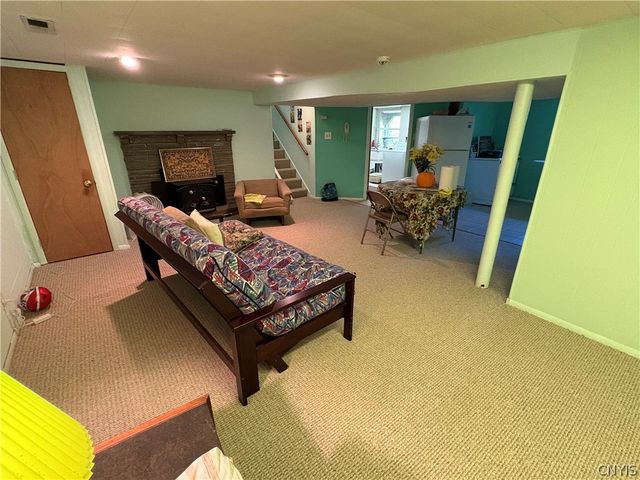 168 Winston Way, Dewitt, NY 13214