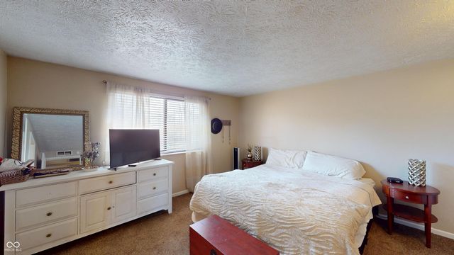 1685 Michele Lane, Greenwood, IN 46142