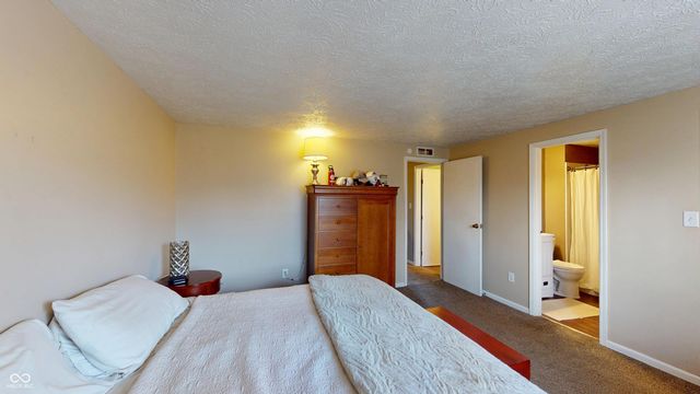 1685 Michele Lane, Greenwood, IN 46142