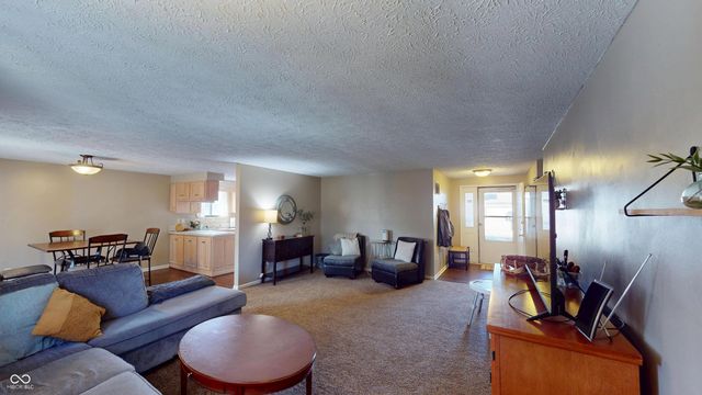 1685 Michele Lane, Greenwood, IN 46142