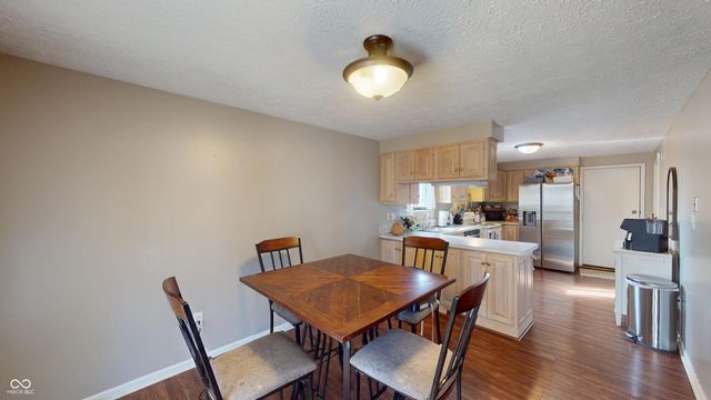 1685 Michele Lane, Greenwood, IN 46142