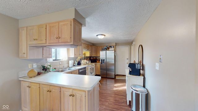 1685 Michele Lane, Greenwood, IN 46142