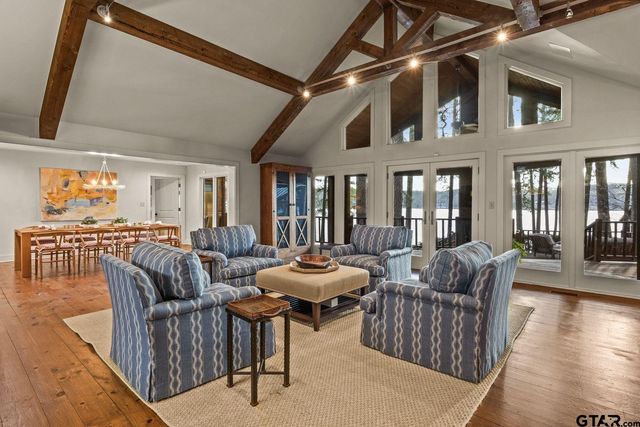 608 E Eagle Point Drive, Mt Vernon, TX 75457