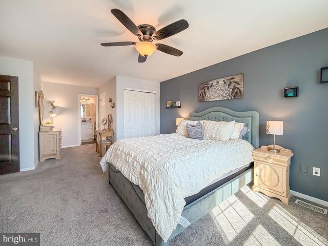 138 MULBERRY DR, Holland, PA 18966
