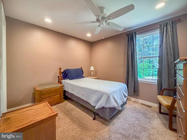 138 MULBERRY DR, Holland, PA 18966