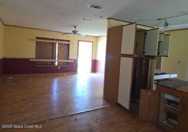 1712 Apache Street NE, Palm Bay, FL 32907