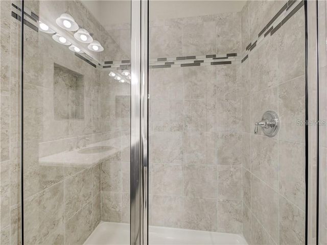1074 AMBER LEAF TRAIL, Wesley Chapel, FL 33544