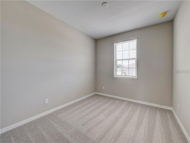 1074 AMBER LEAF TRAIL, Wesley Chapel, FL 33544