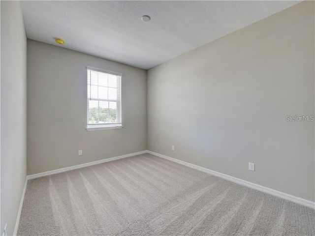1074 AMBER LEAF TRAIL, Wesley Chapel, FL 33544