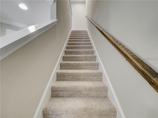 1074 AMBER LEAF TRAIL, Wesley Chapel, FL 33544