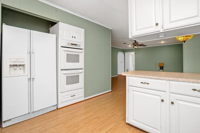 301 Cunningham Drive, Lufkin, TX 75901