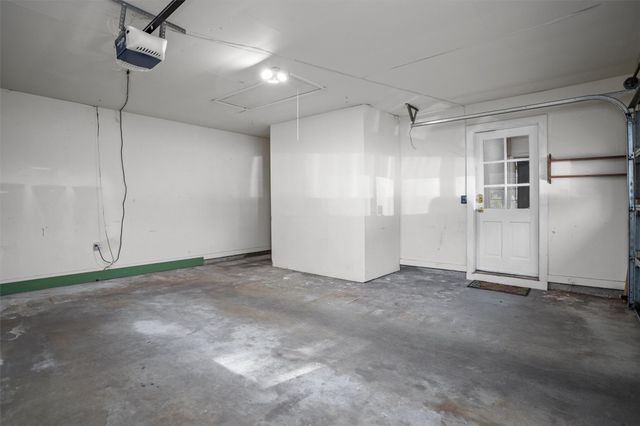 301 Cunningham Drive, Lufkin, TX 75901