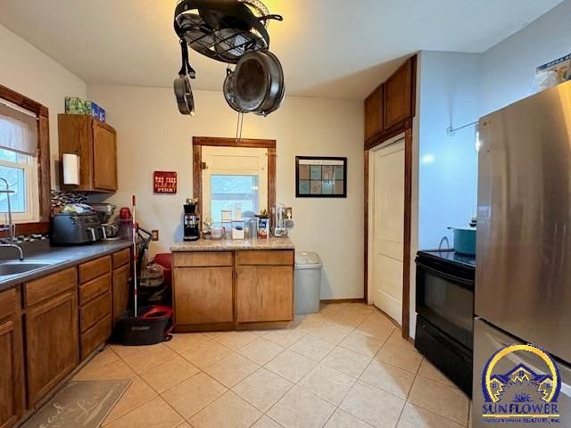 929 Lawrence ST, Emporia, KS 66801