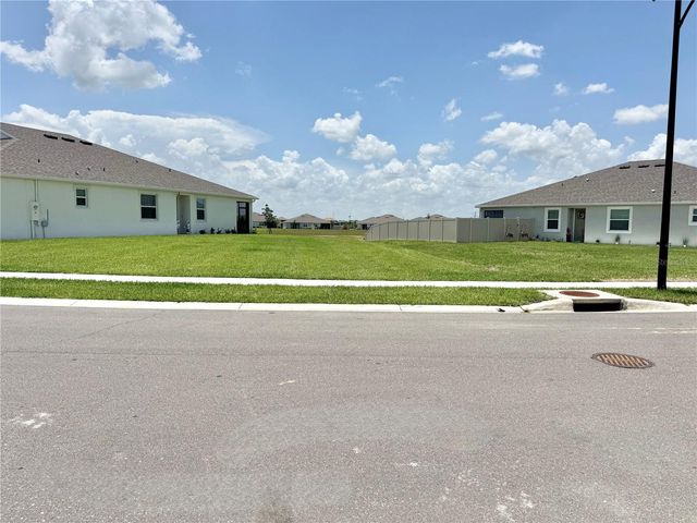32828 RUSTIC RISE ROAD, San Antonio, FL 33576