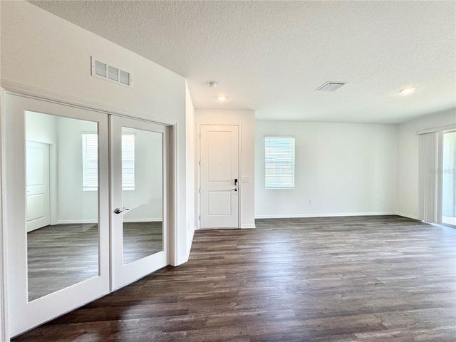 32828 RUSTIC RISE ROAD, San Antonio, FL 33576