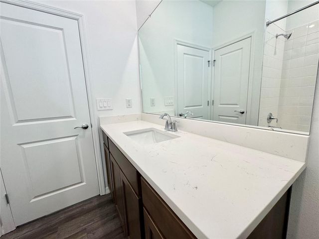 32828 RUSTIC RISE ROAD, San Antonio, FL 33576