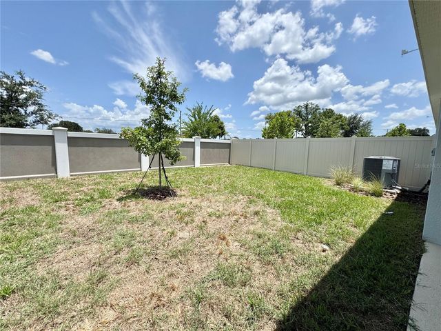 32828 RUSTIC RISE ROAD, San Antonio, FL 33576